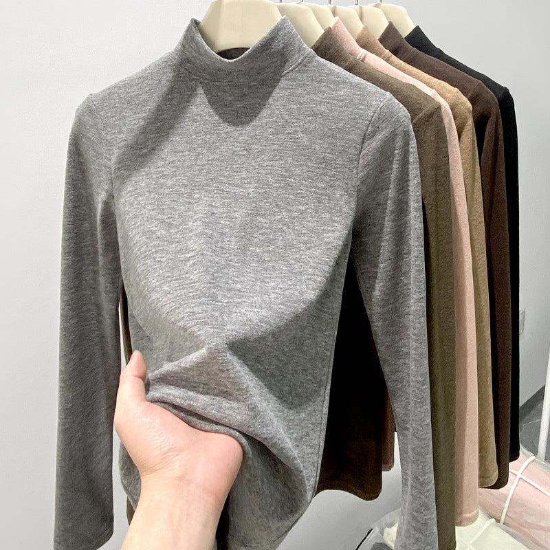 Half high neck slim fit long sleeved T-shirt