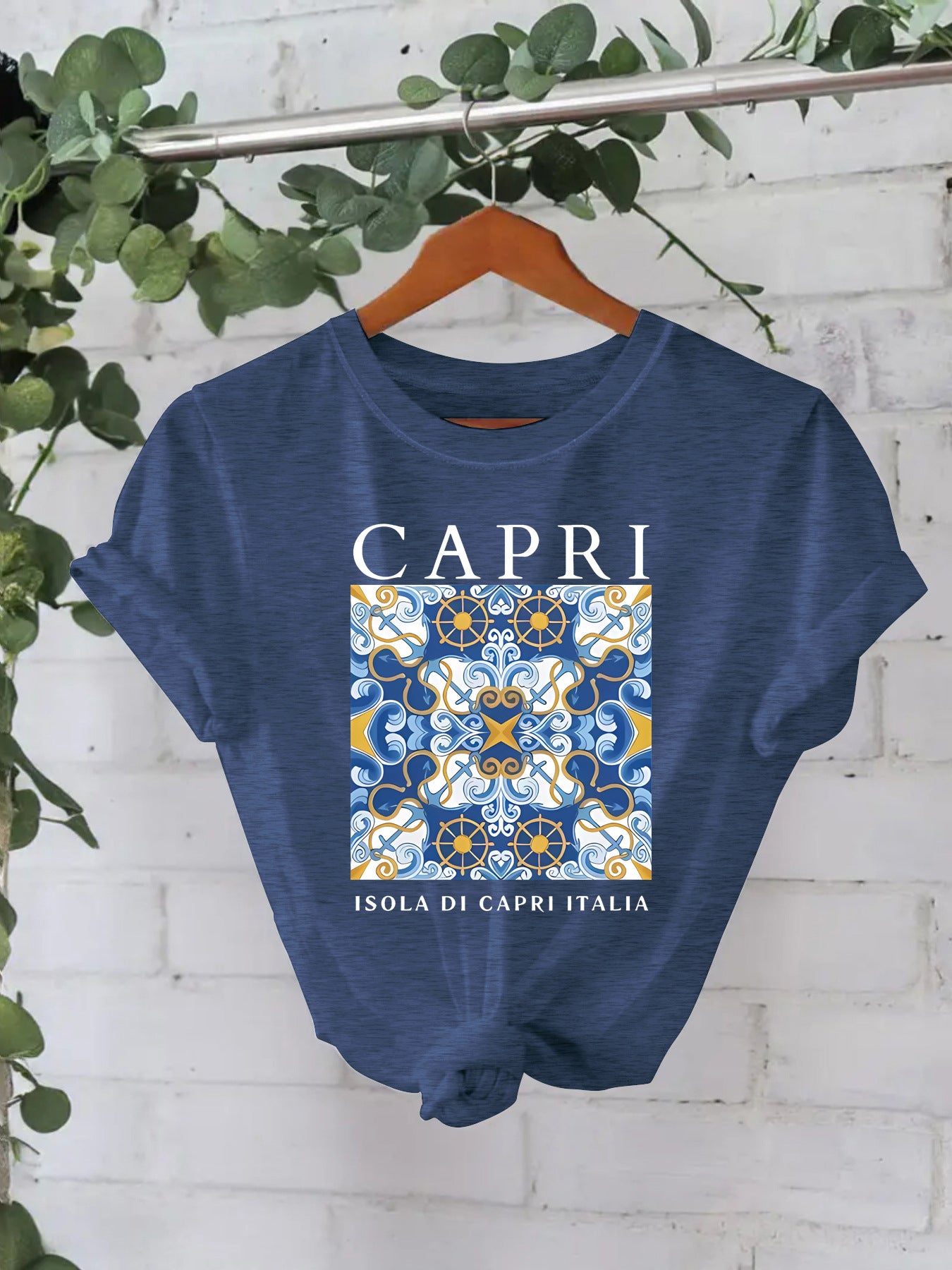 CAPRI Pattern Loose Short Sleeve Round Neck T-shirt