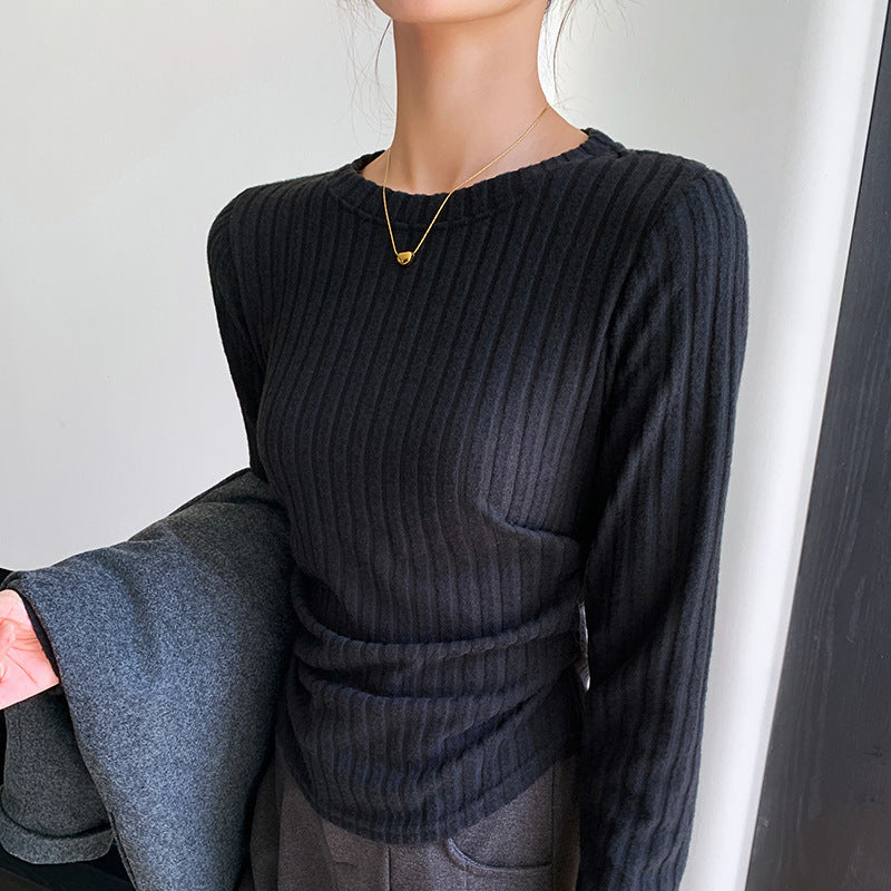Round neck slim fit long sleeved top T-shirt