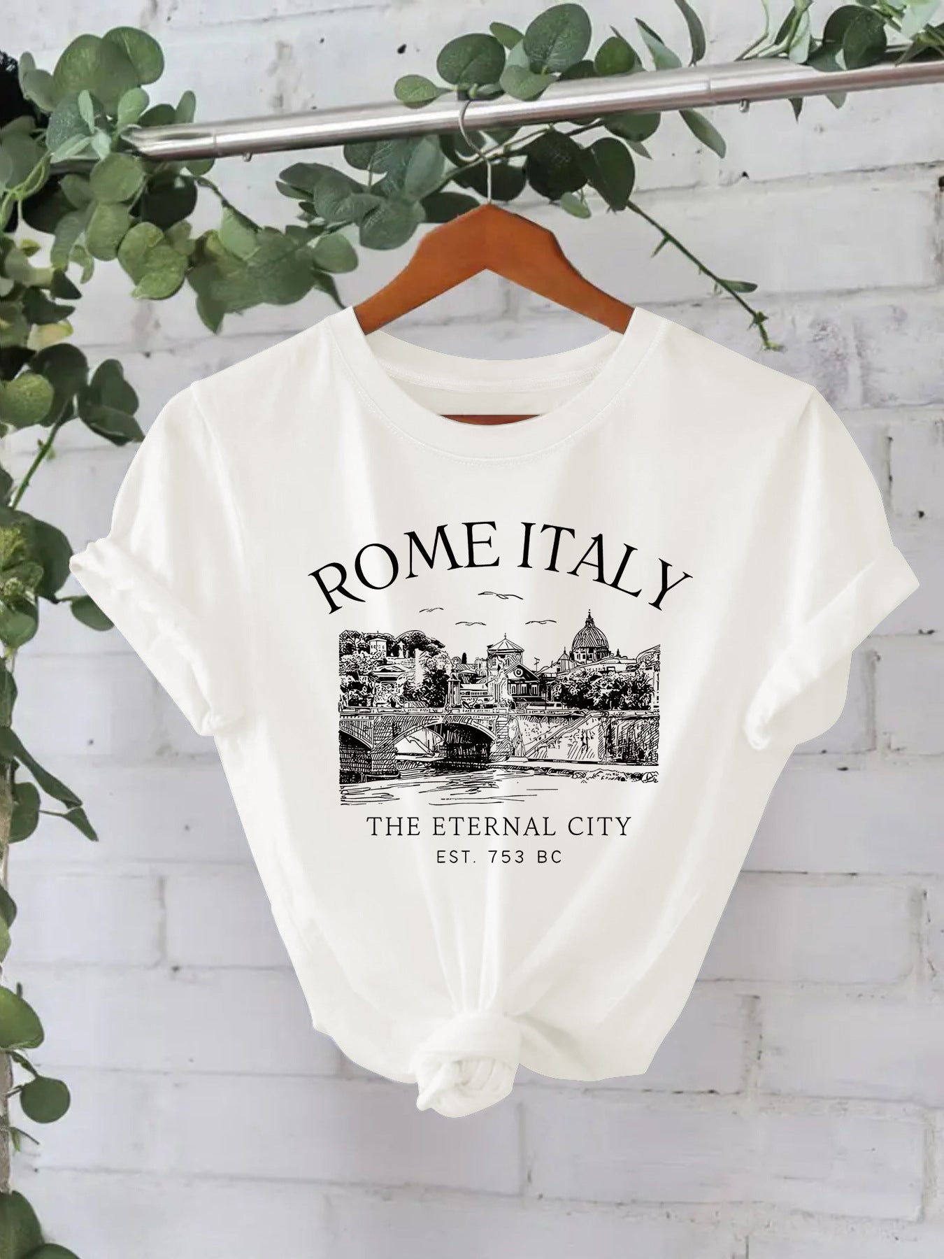 Round neck short sleeved t-shirt ROME city print