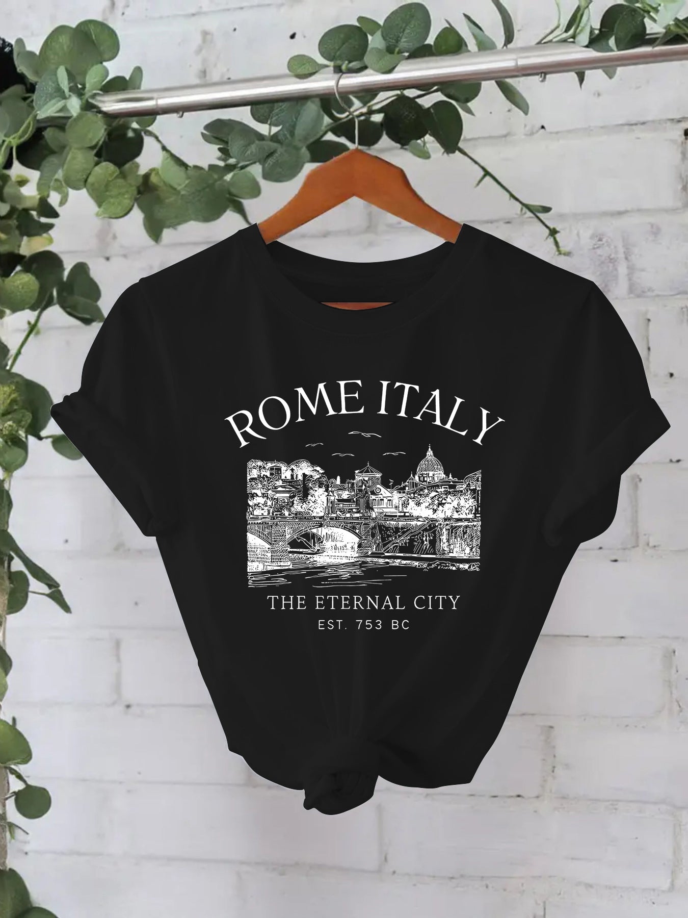 Round neck short sleeved t-shirt ROME city print