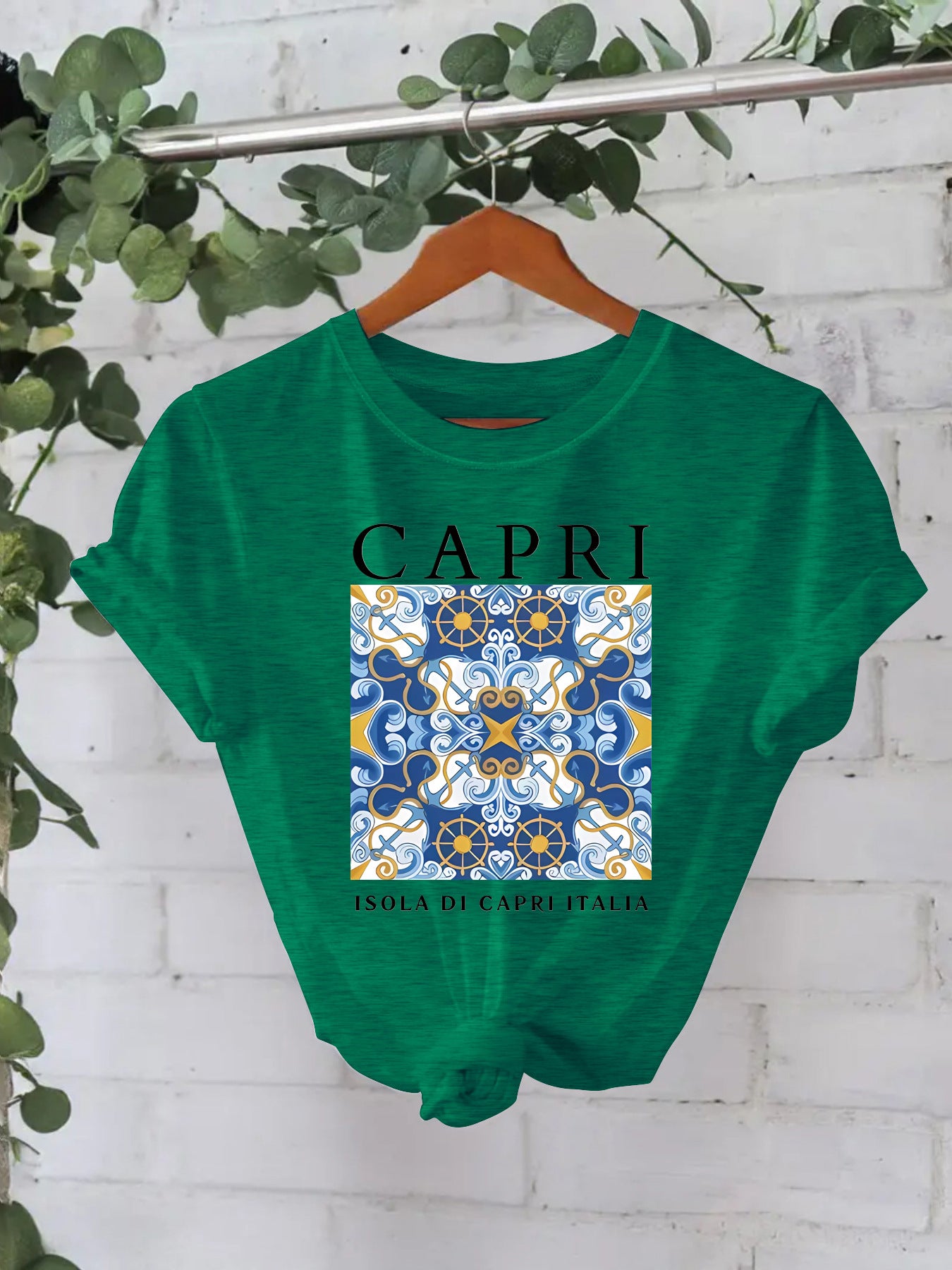 CAPRI Pattern Loose Short Sleeve Round Neck T-shirt