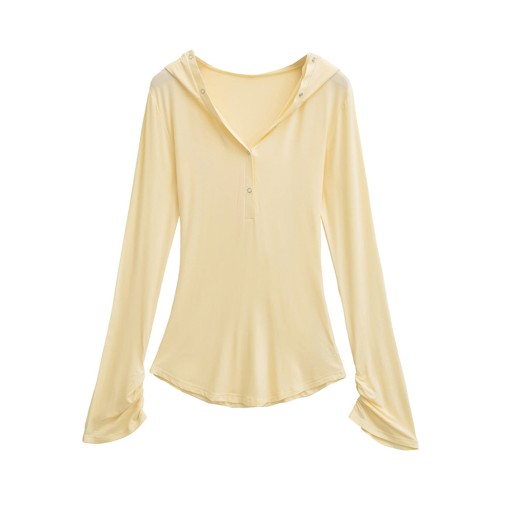 V-neck slim fit long sleeved top