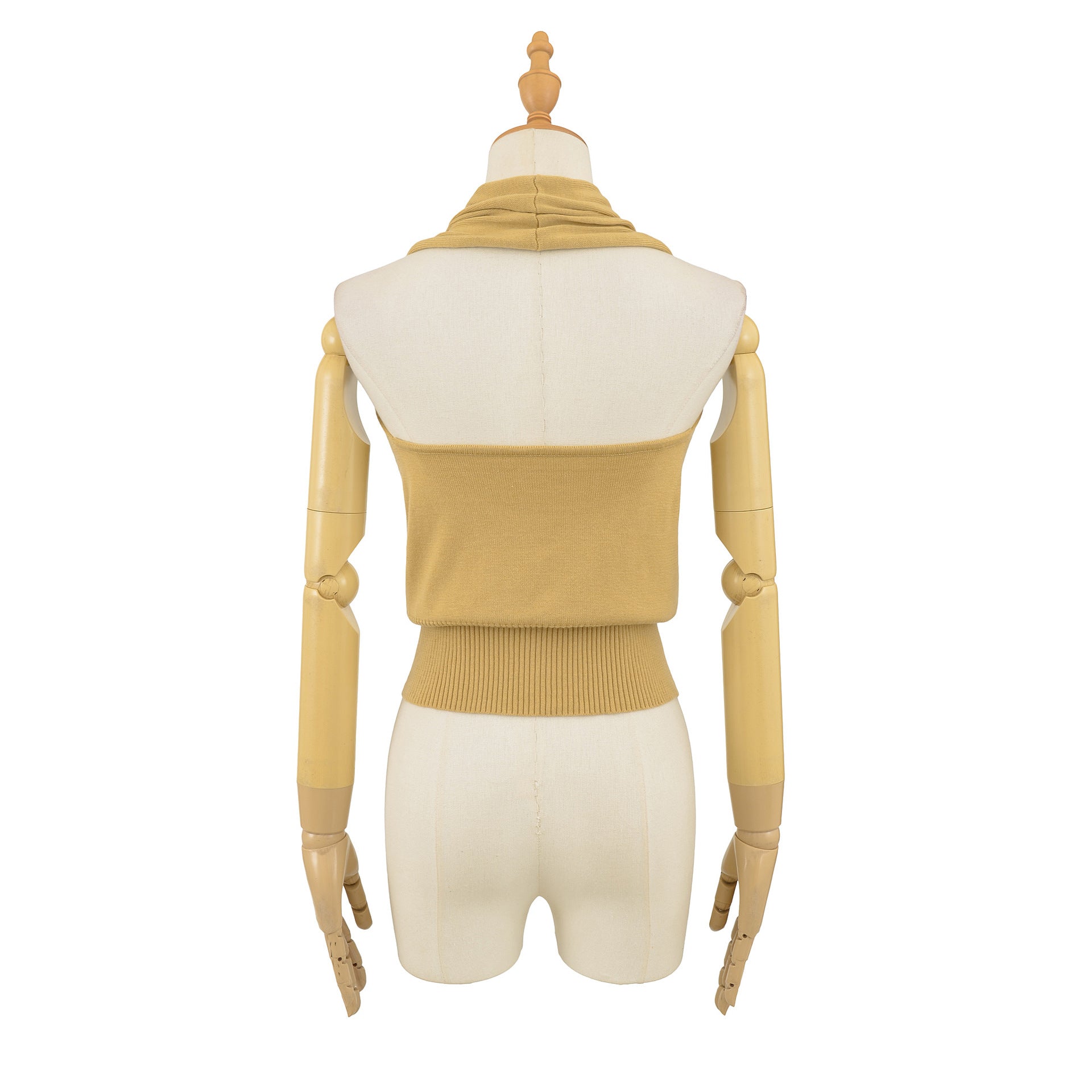 Sleeveless button up neck top