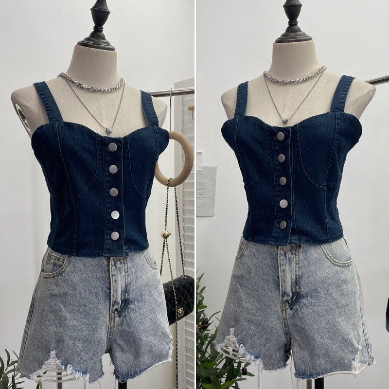 Single breasted short crop top with exposed navel slim fit sleeveless top
