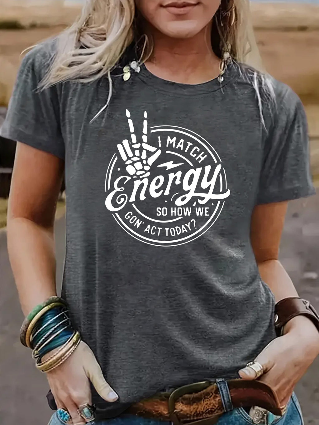 Hollow out hand printed short sleeved shirt