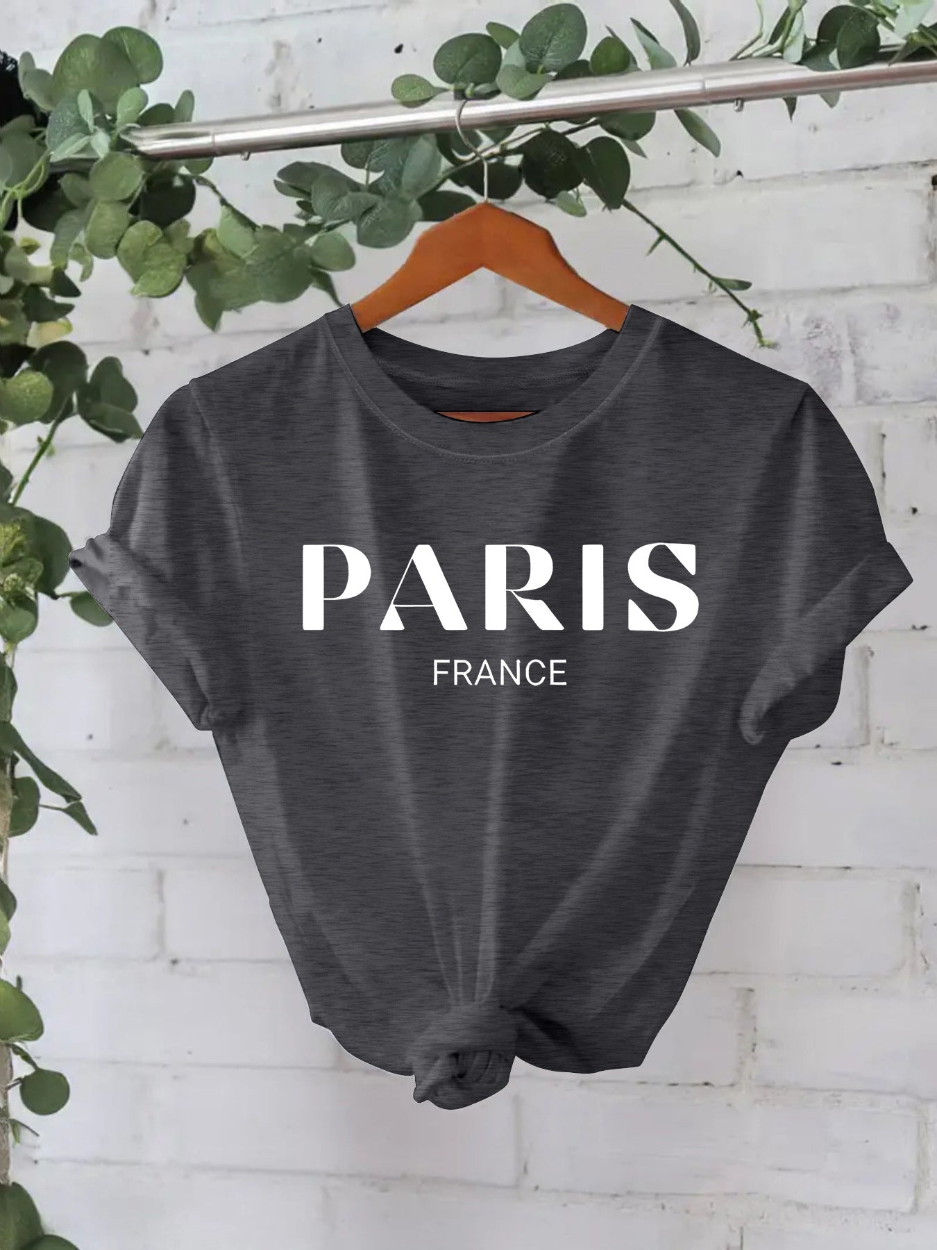 Paris printed round neck loose short sleeved shirt